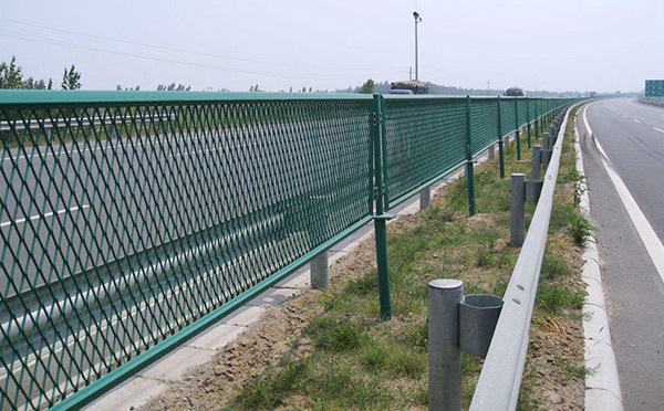公路護欄網(wǎng) 公路護欄網(wǎng)