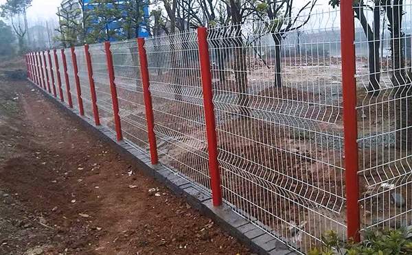 桃型柱護欄網(wǎng) 桃型柱護欄網(wǎng)